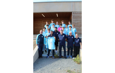 REMISE DES MAILLOTS U17